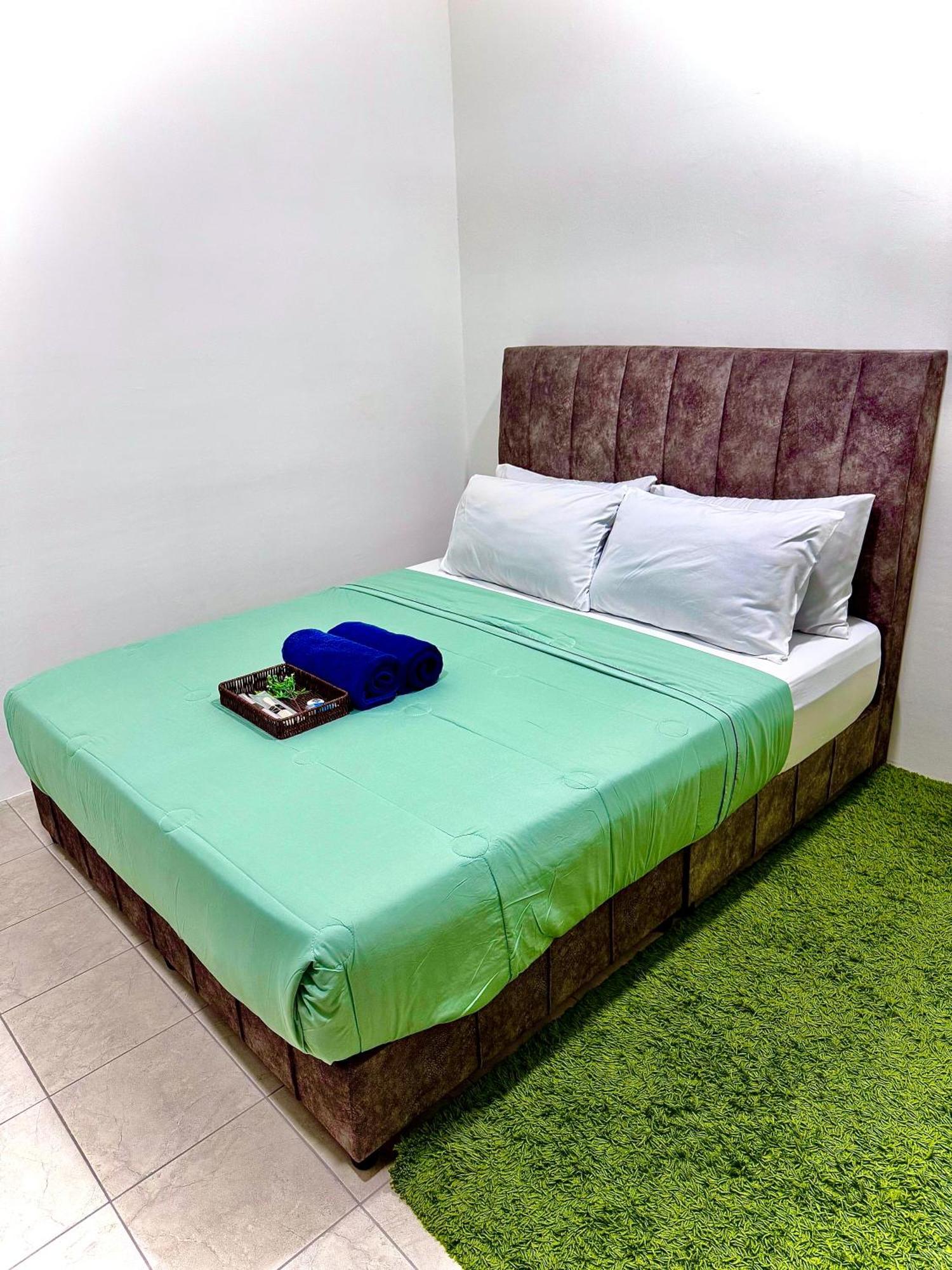Lapang Tuju Private Pool Sungai Petani